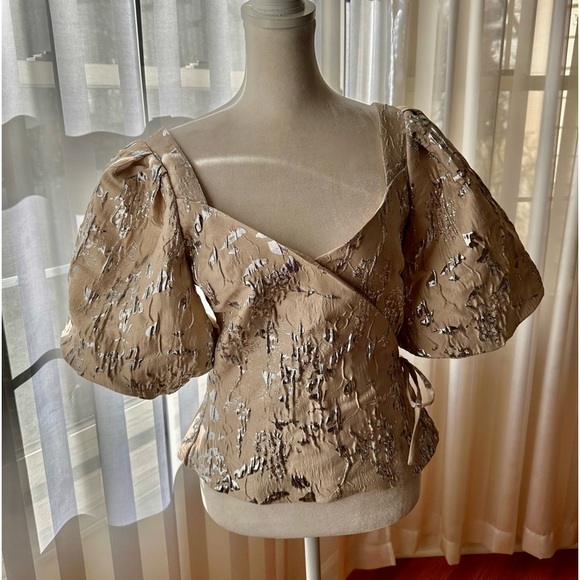 JONATHAN SIMKHAI Taylor Matelassé Puff Sleeve Top Champagne Puff NEW - Picture 7 of 10